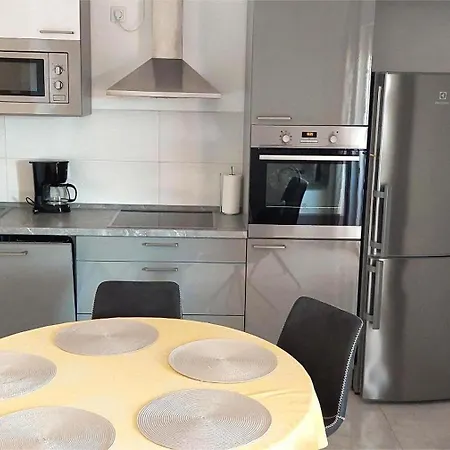 Apartment Pajo *