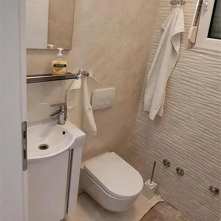 Apartment Pajo *